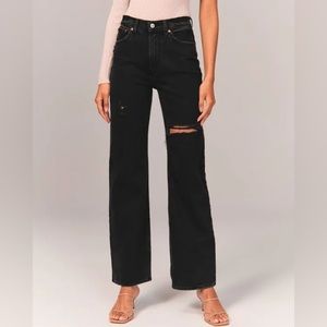 Abercrombie & Fitch Ultra High Rise 90s Relaxed Jean in Washed Black